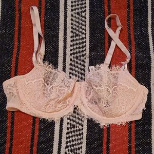 Victoria's Secret Lace Underwire Bra - Soft Pink